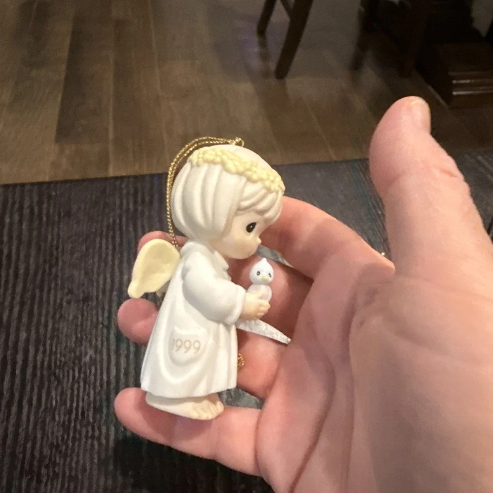 Precious Moments Ornament Figurine 1999 May Your Wishes for Peace Take Wing